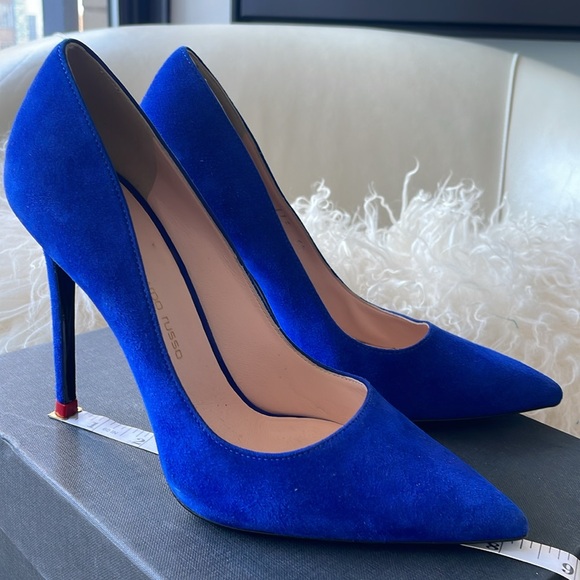 ‼️Clearout Price‼️ Electric Blue Suede Heels - Picture 5 of 10